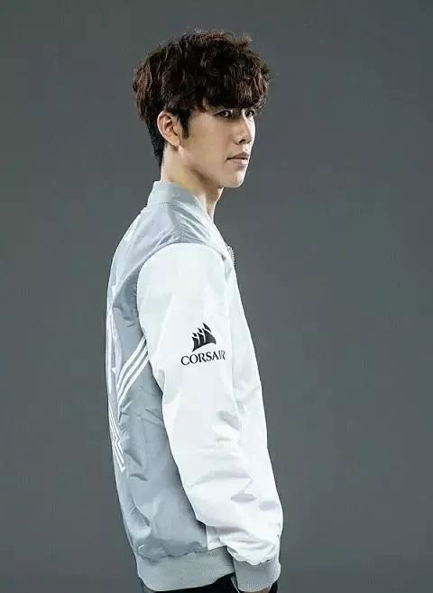 【DOTA2快讯】V社：东欧区DPC将被无限期延迟！